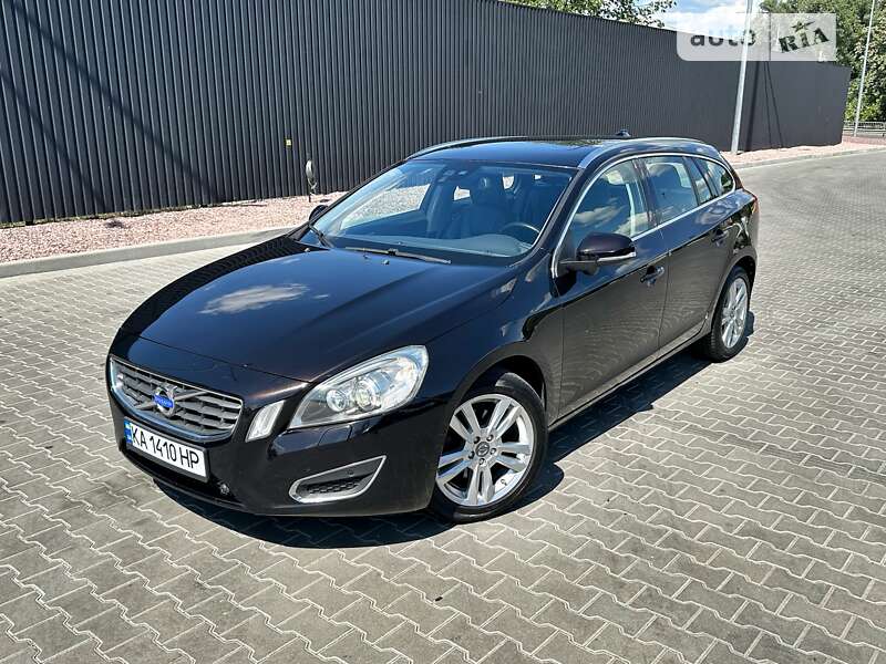 Volvo V60 (2011)
