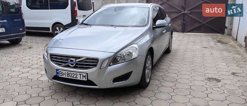Volvo V60 (2012)