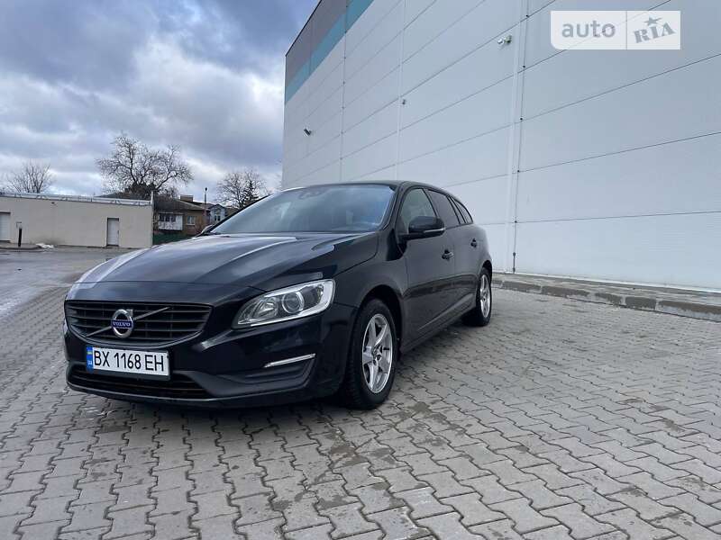 Volvo V60 (2015)