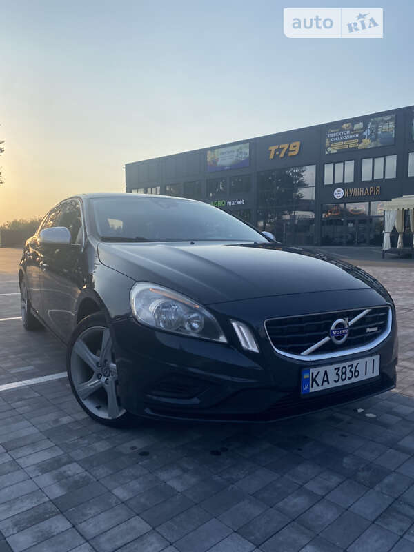Volvo V60 (2011)