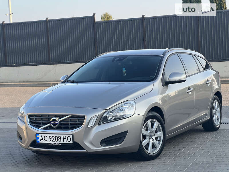Volvo V60 (2011)