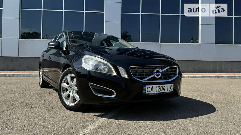Volvo V60 (2011)
