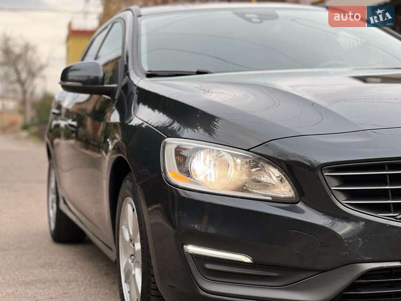 Volvo V60 (2014)