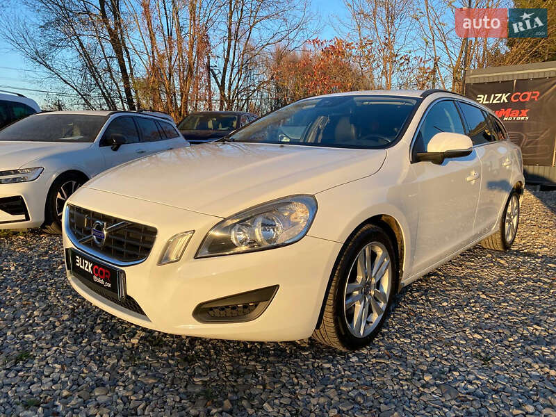 Volvo V60 (2012)