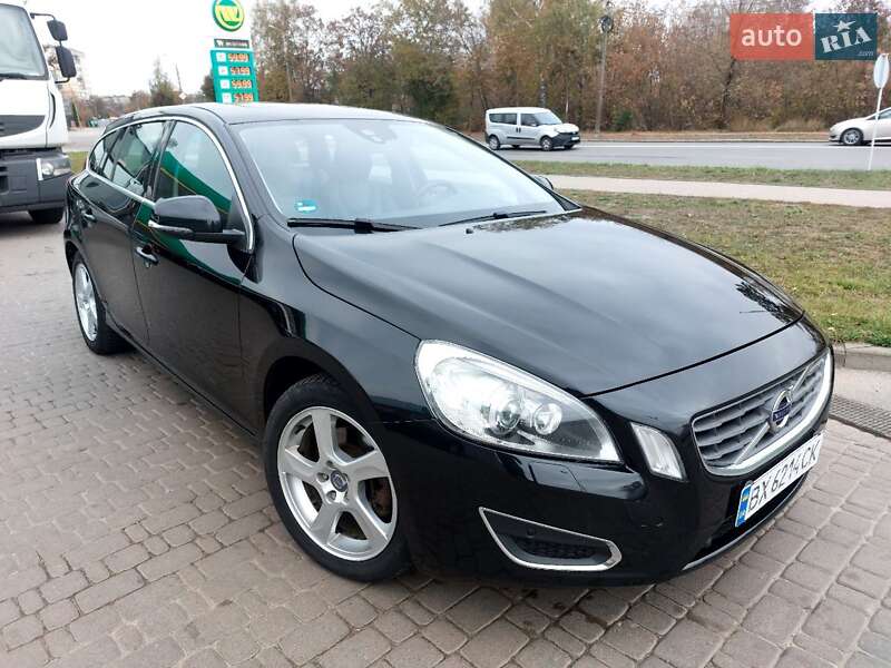 Volvo V60 (2011)
