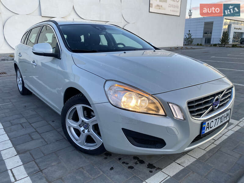 Volvo V60 (2011)