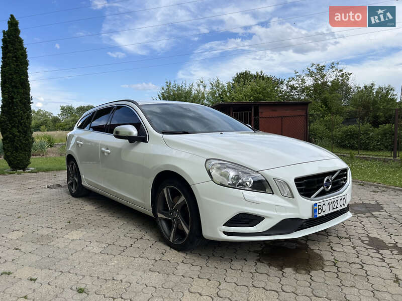 Volvo V60 (2011)