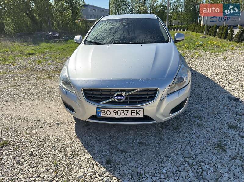 Volvo V60 (2011)