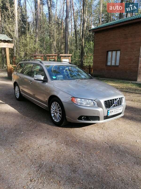 Volvo V70 (2007)
