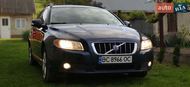 Volvo V70 (2008)
