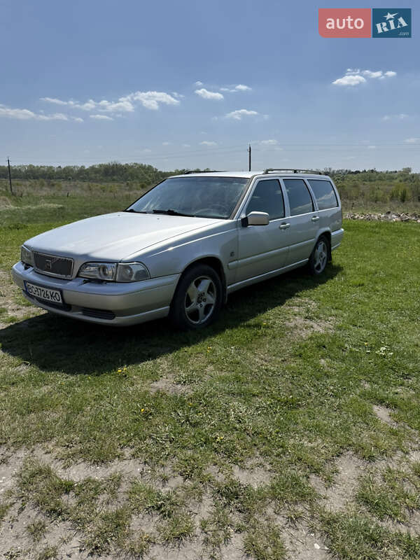Volvo V70 (1998)