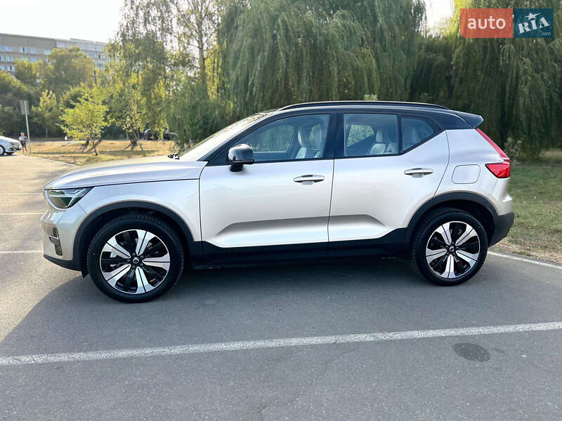 Volvo Xc40 (2023)