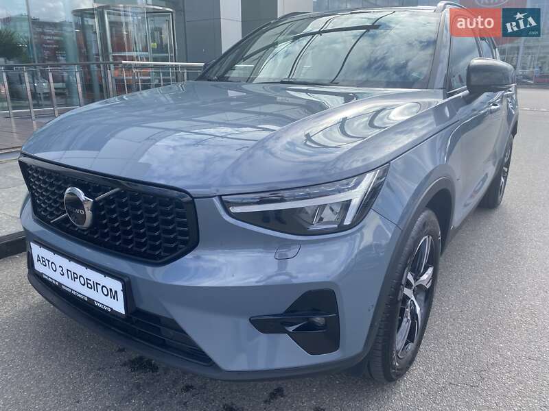 Volvo Xc40 (2023)