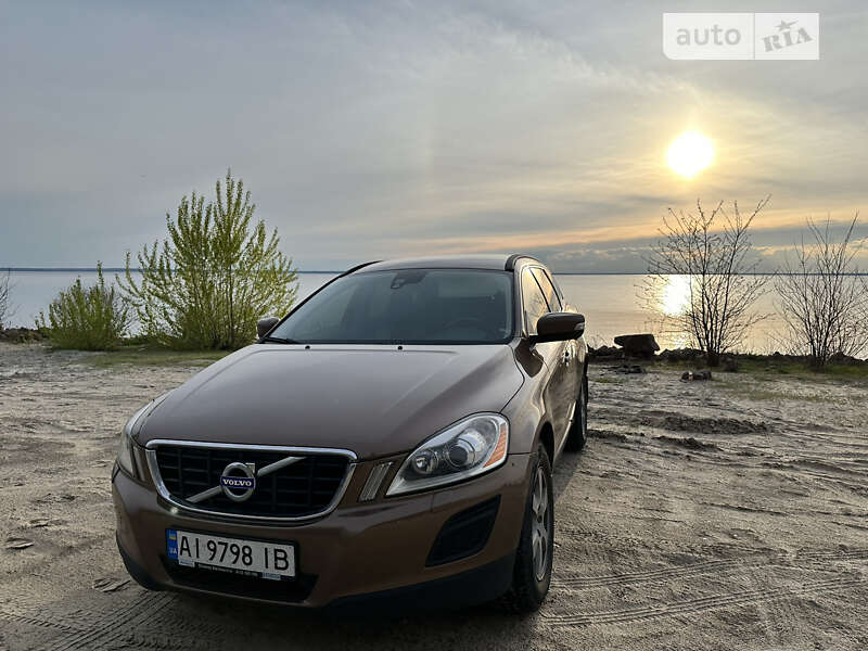 Volvo Xc60 (2011)