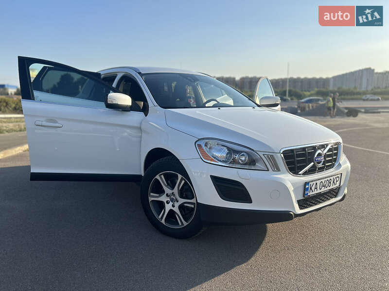 Volvo Xc60 (2011)