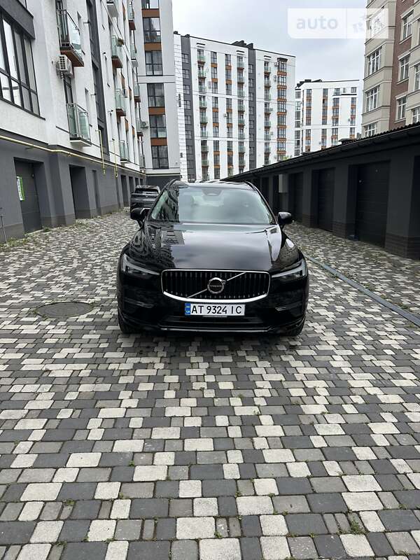 Volvo Xc60 (2022)