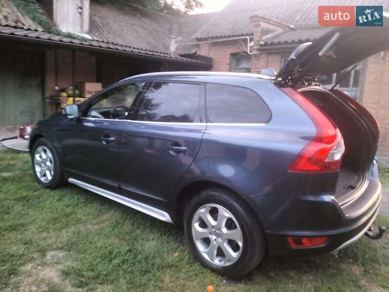 Volvo Xc60 (2010)