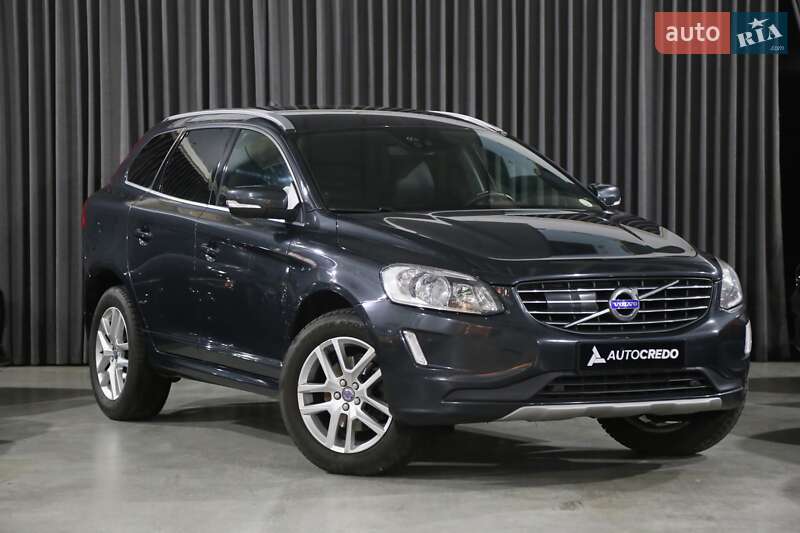 Volvo Xc60 (2017)