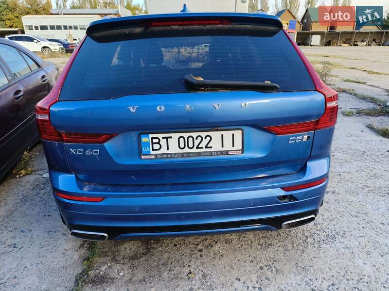 Volvo Xc60 (2017)