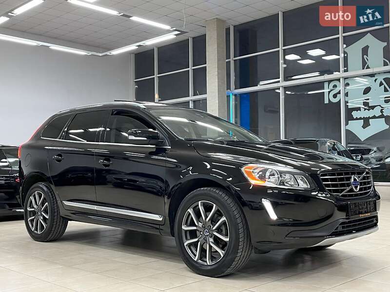 Volvo Xc60 (2015)