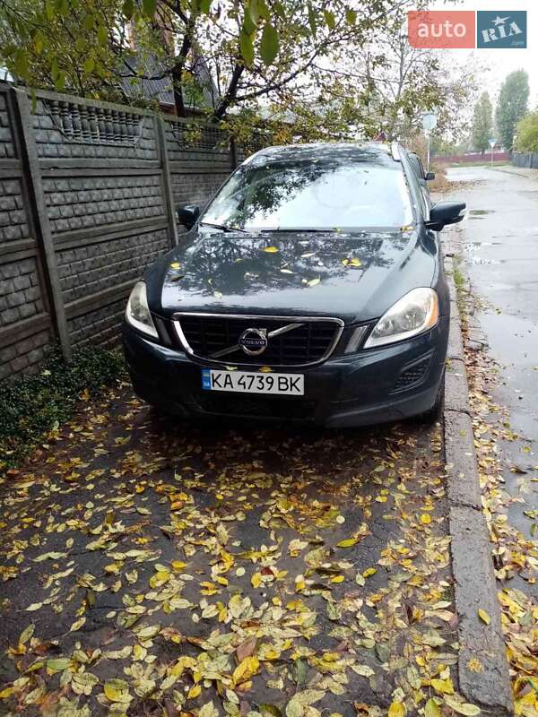 Volvo Xc60 (2010)