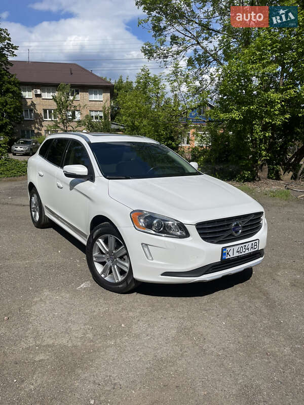 Volvo Xc60 (2016)