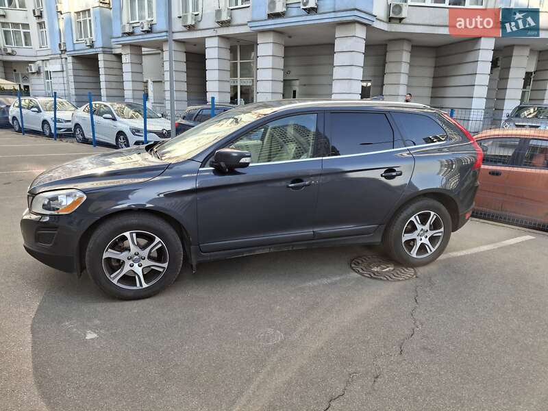 Volvo Xc60 (2013)