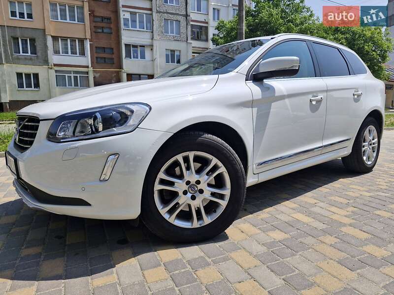 Volvo Xc60 (2015)
