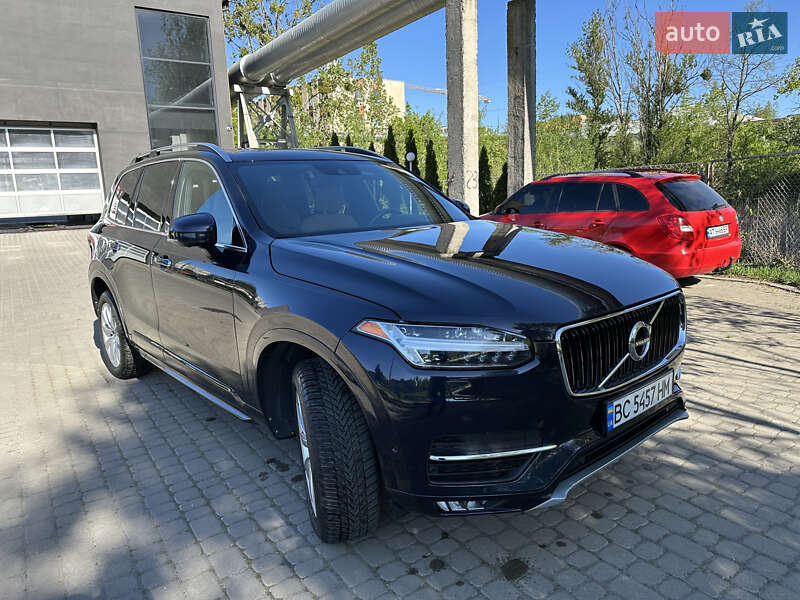 Volvo Xc90 (2017)