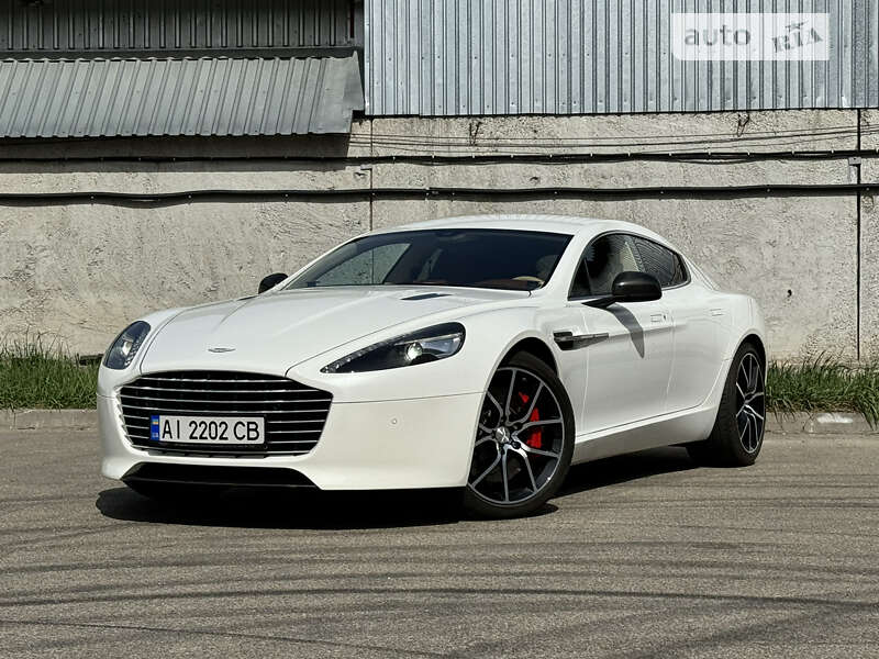 Aston-martin Rapide (2014)
