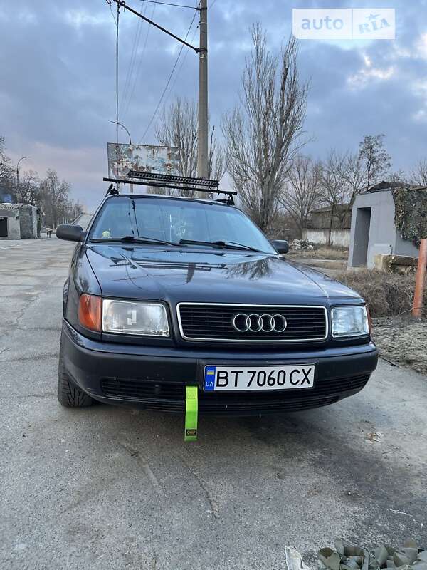 Audi 100 (1992)