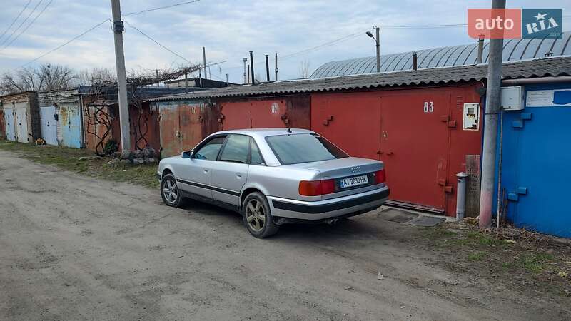 Audi 100 (1992)