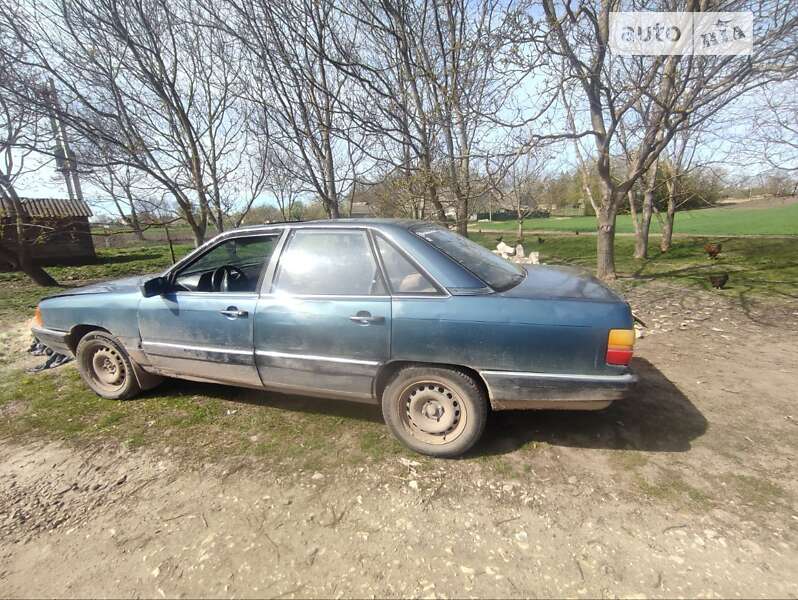 Audi 100 (1987)
