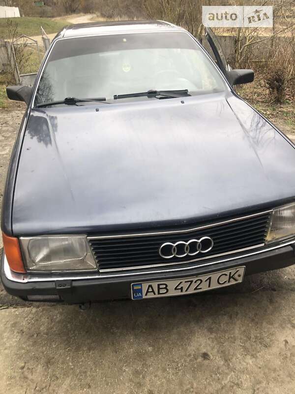 Audi 100 (1986)