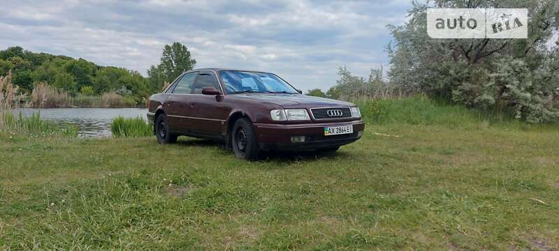 Audi 100 (1992)