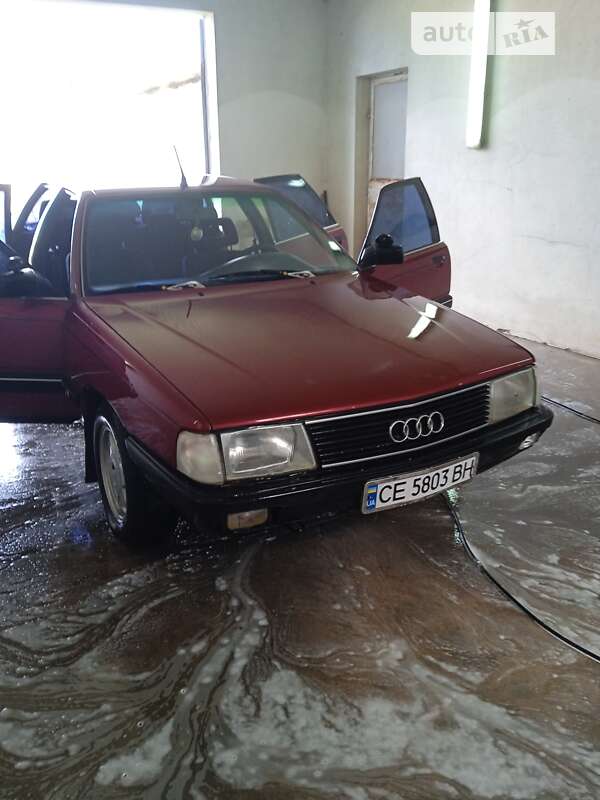 Audi 100 (1987)