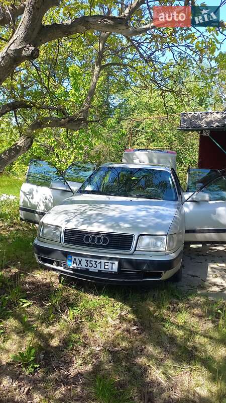 Audi 100 (1993)