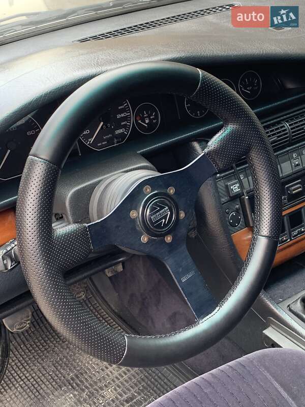 Audi 100 (1992)