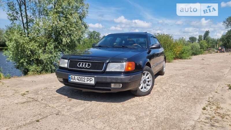 Audi 100 (1993)