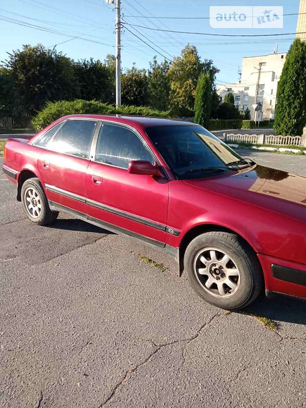 Audi 100 (1992)