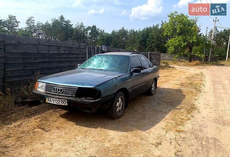 Audi 100 (1990)