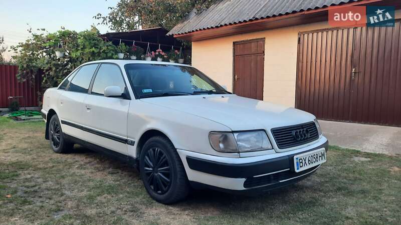 Audi 100 (1993)