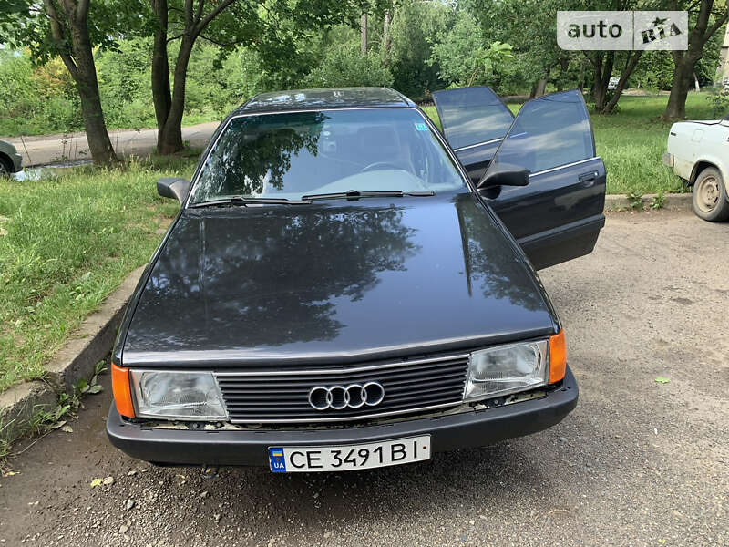 Audi 100 (1989)