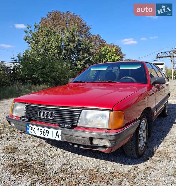 Audi 100 (1988)