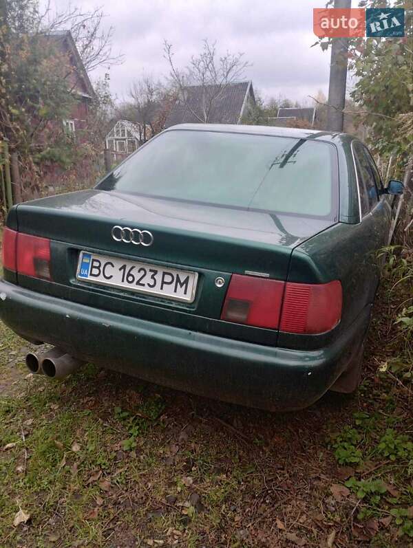 Audi 100 (1993)