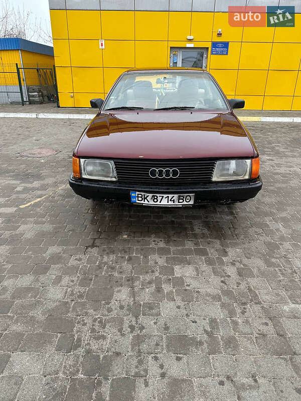Audi 100 (1987)