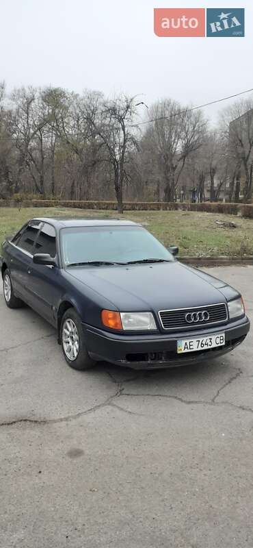 Audi 100 (1993)