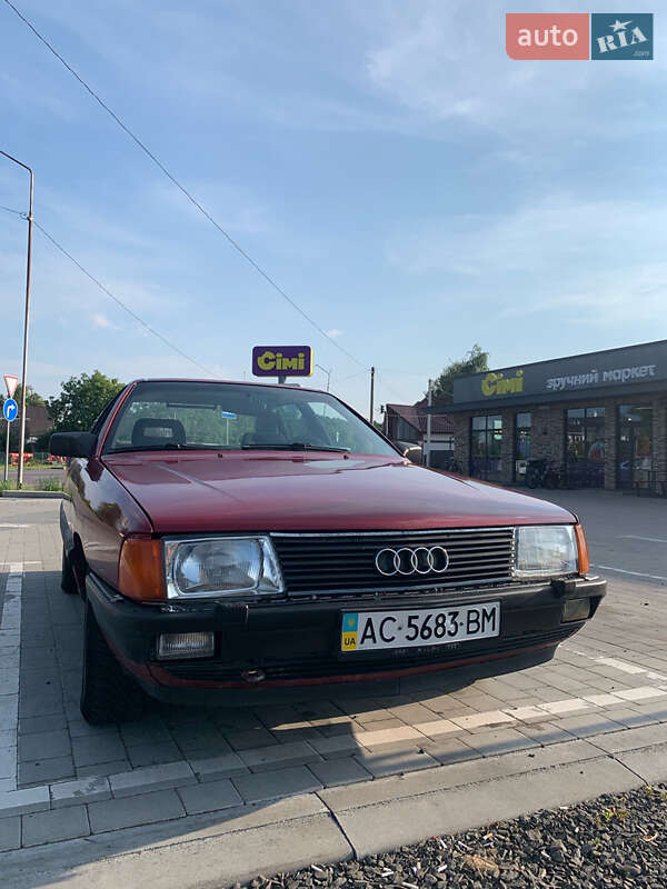 Audi 100 (1986)