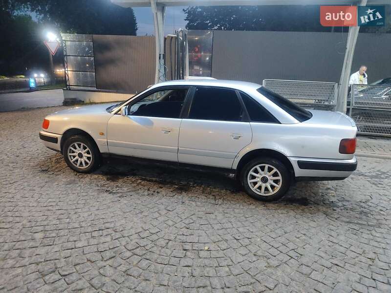 Audi 100 (1991)