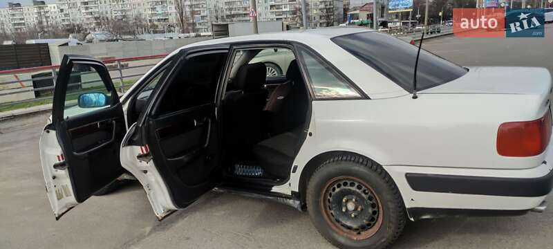 Audi 100 (1990)